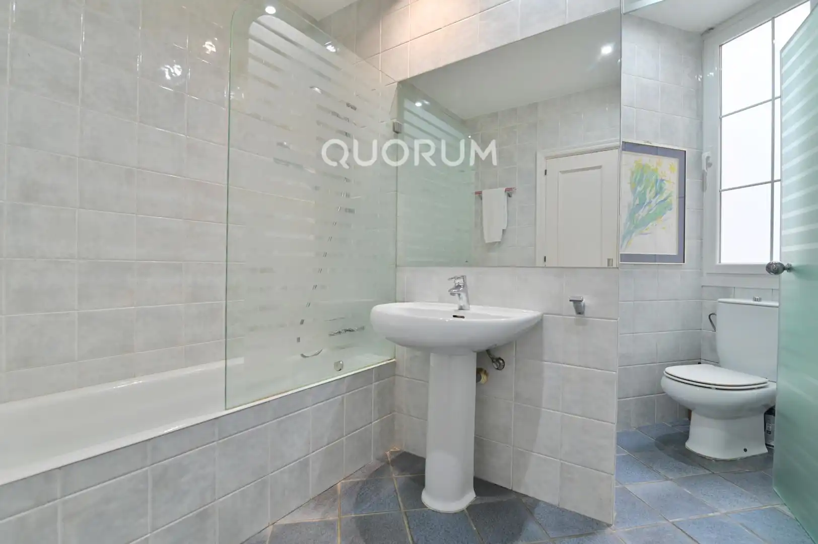 Bathroom of Flat for sale in Bilbao   with Heating