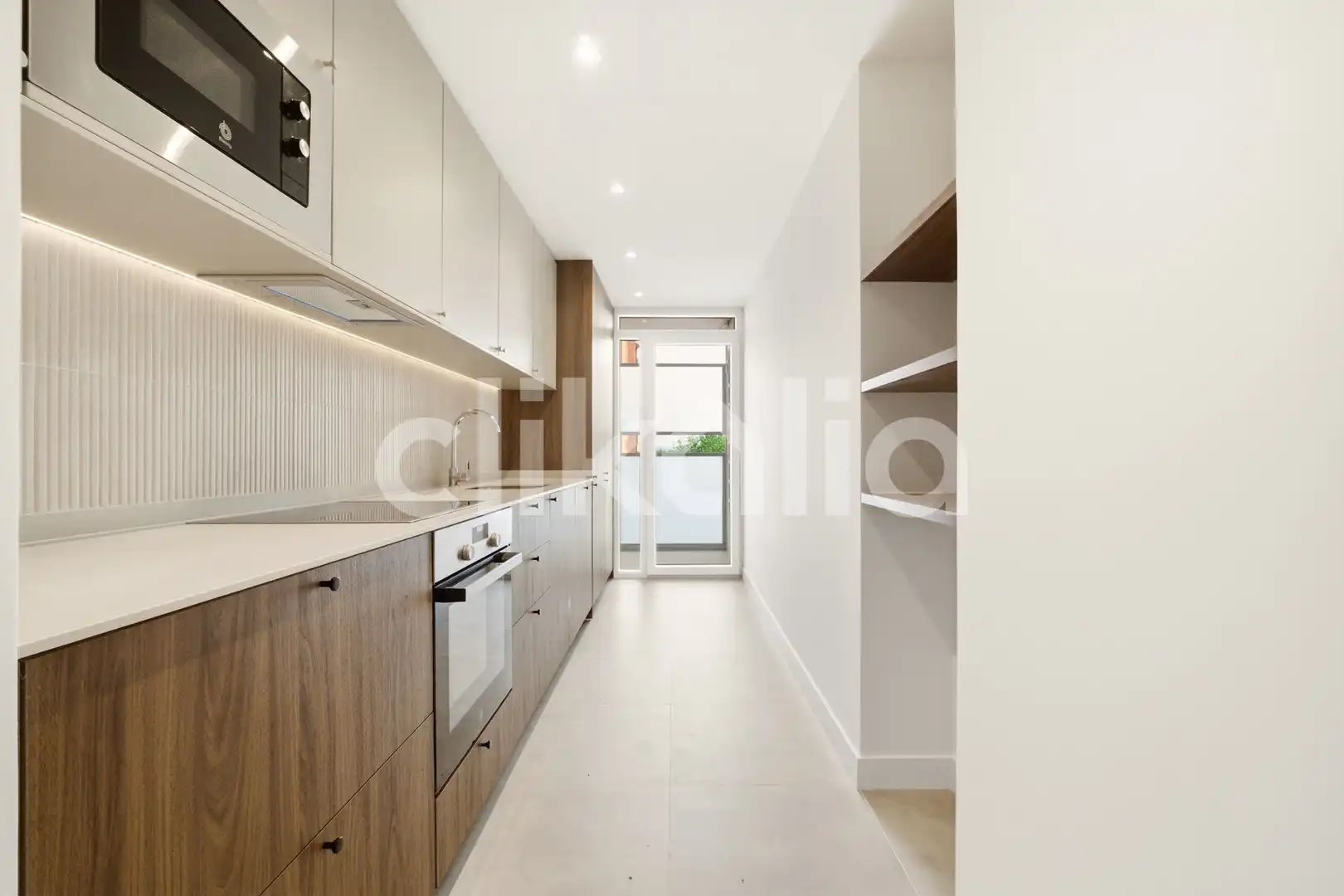 Küche von Wohnung zum Verkauf in Madrid mit Klimaanlage, Heizung und Terrasse