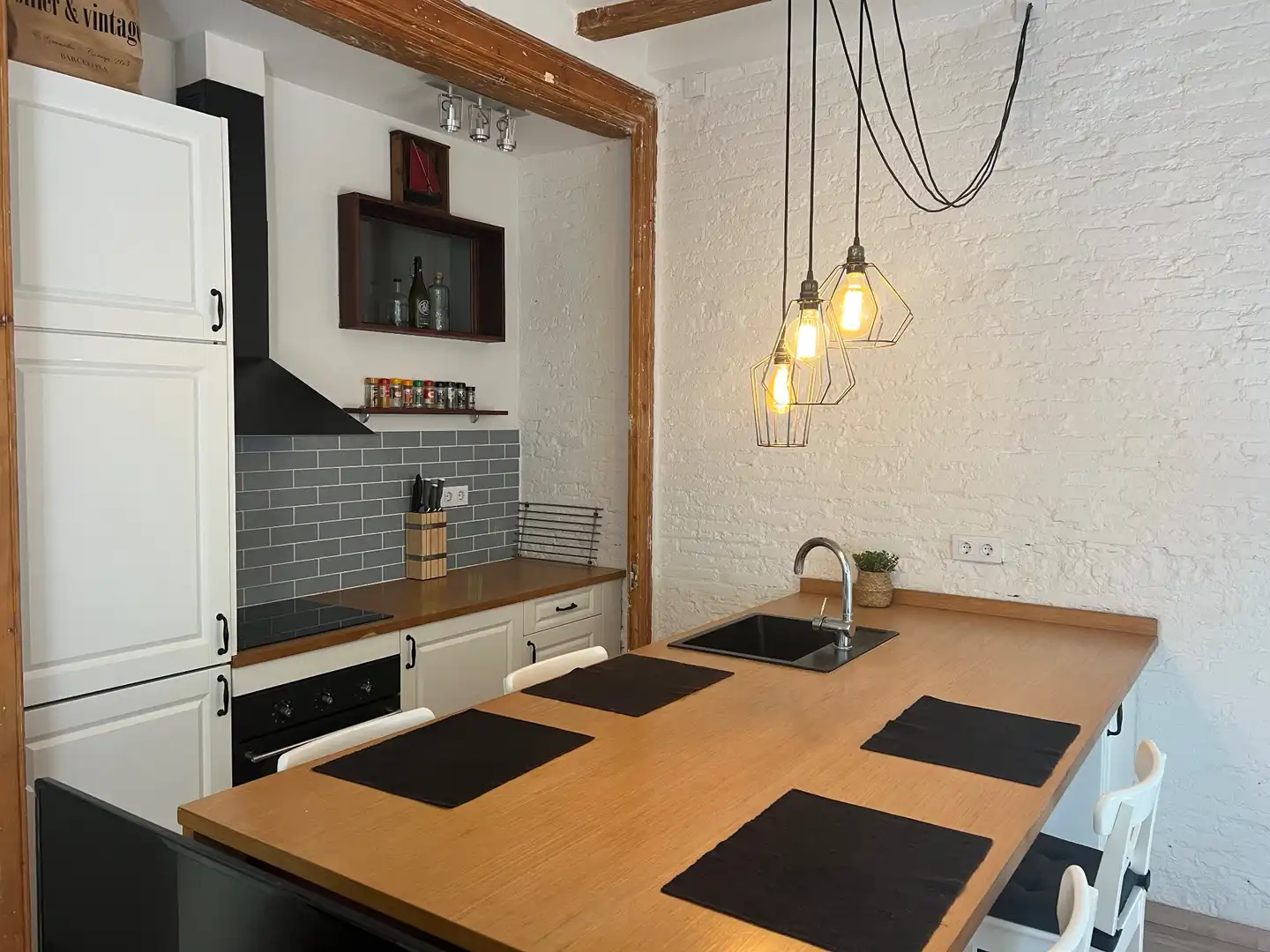 Cocina de Piso en venta en Barcelona con Aire acondicionado, Calefacción y Amueblado