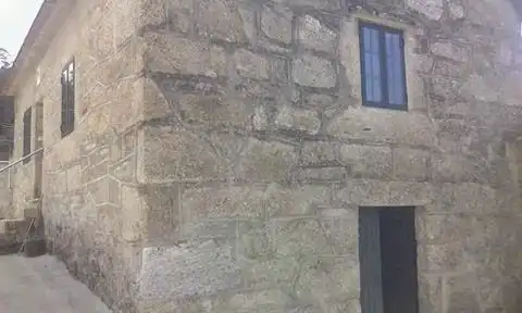 Vista exterior de Finca rústica en venda en Meaño amb Calefacció, Jardí privat i Moblat