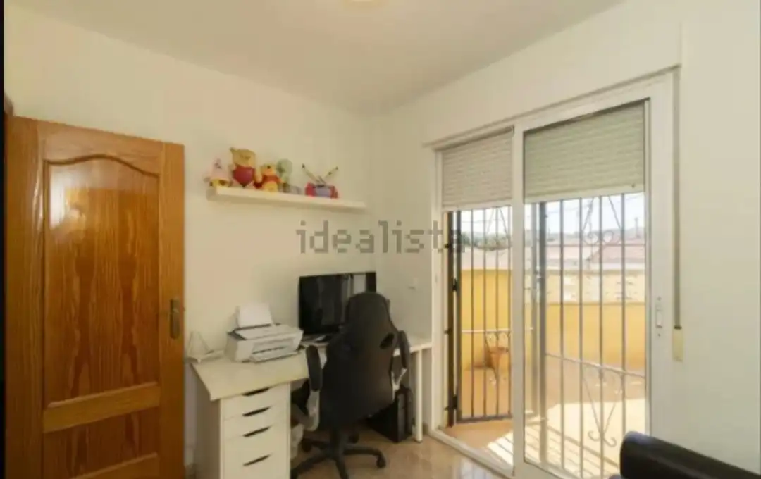 Dormitori de Casa o xalet en venda en Cartagena amb Aire condicionat, Traster i Moblat