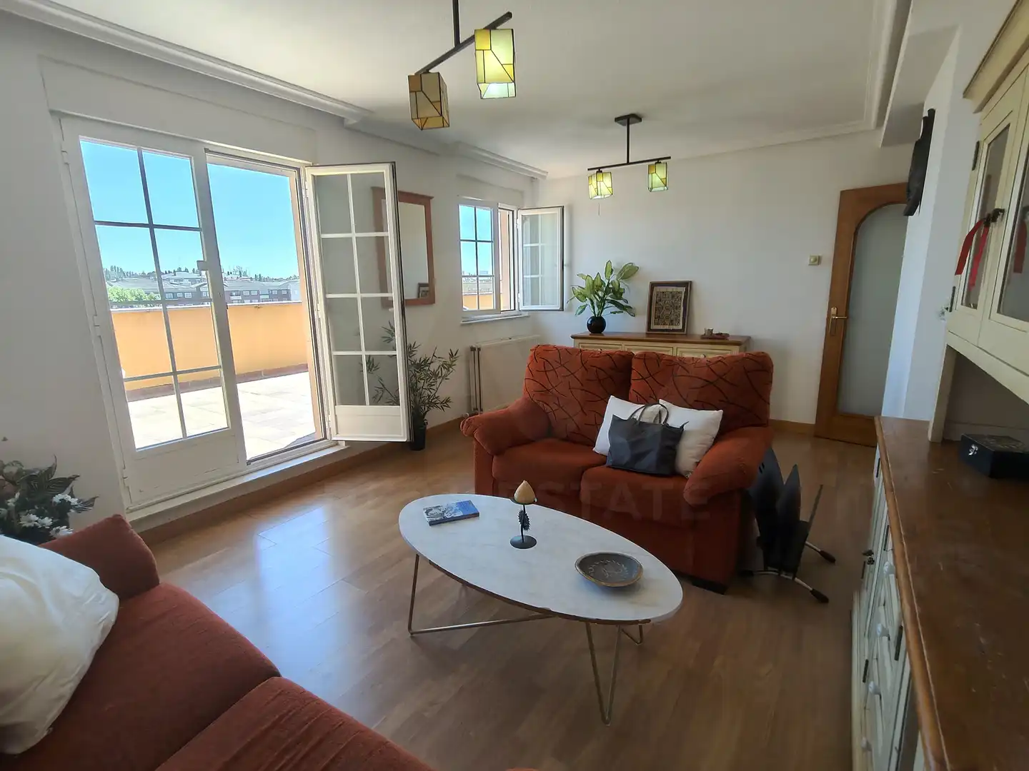 Sala de estar de Ático en venta en Santa Marta de Tormes con Calefacción y Terraza