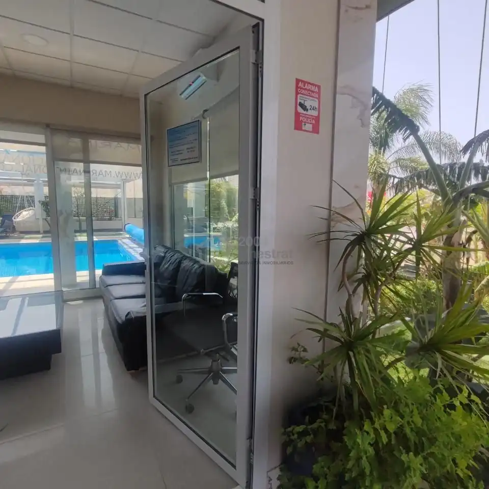 Schwimmbecken von Wohnung zum Verkauf in Finestrat
