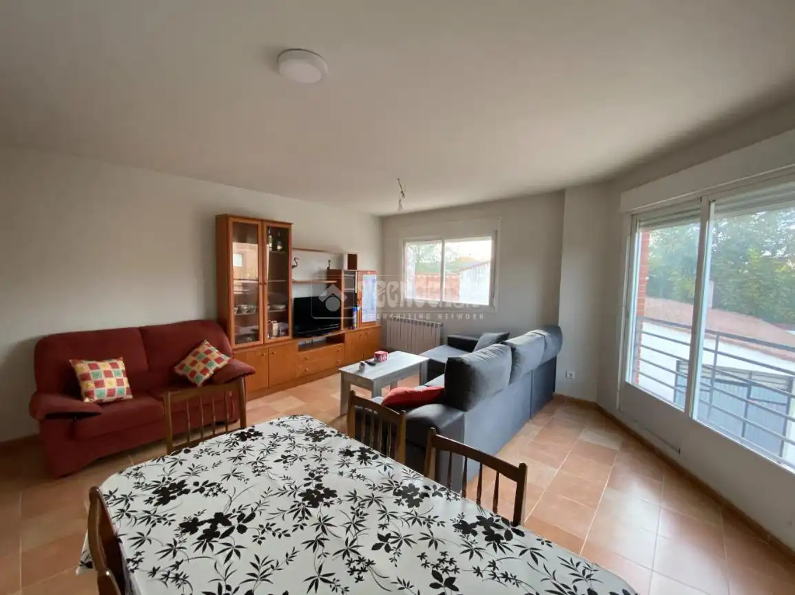 Sala de estar de Piso en venta en Yunquera de Henares con Calefacción