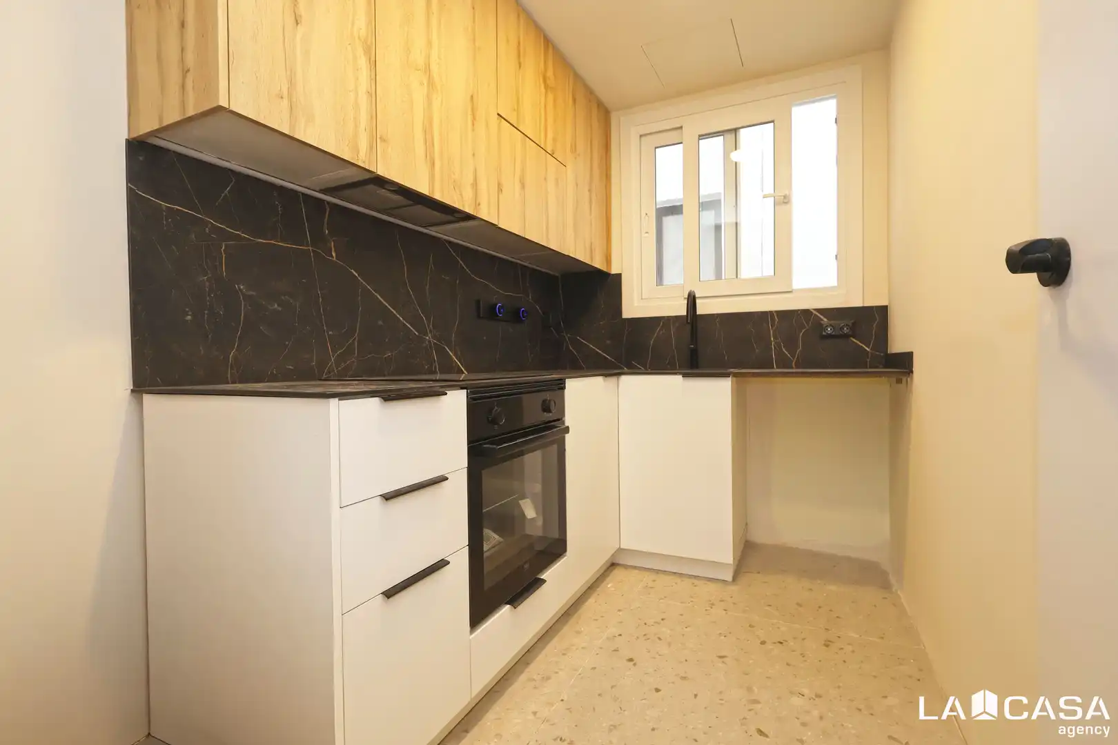 Appartamento con ascensore in vendita a Carrer d'En Fontrodona, imagen 3
