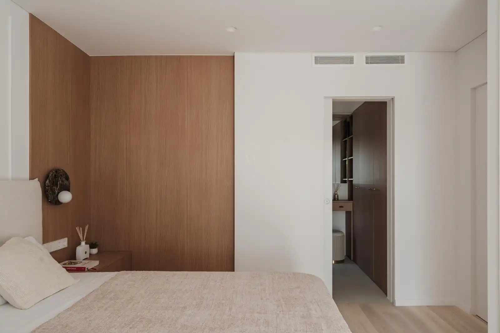 Bedroom of Attic for sale in Marbella  with Air Conditioner, Terrace and Swimming Pool
