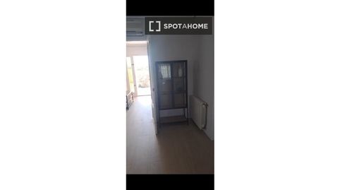 Foto 2 de Habitació a La Conarda, La Pobla de Vallbona