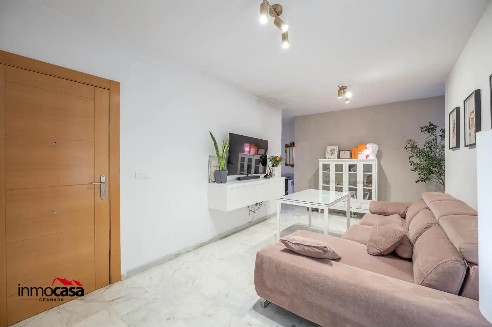 Sala d'estar de Àtic en venda en Churriana de la Vega amb Terrassa