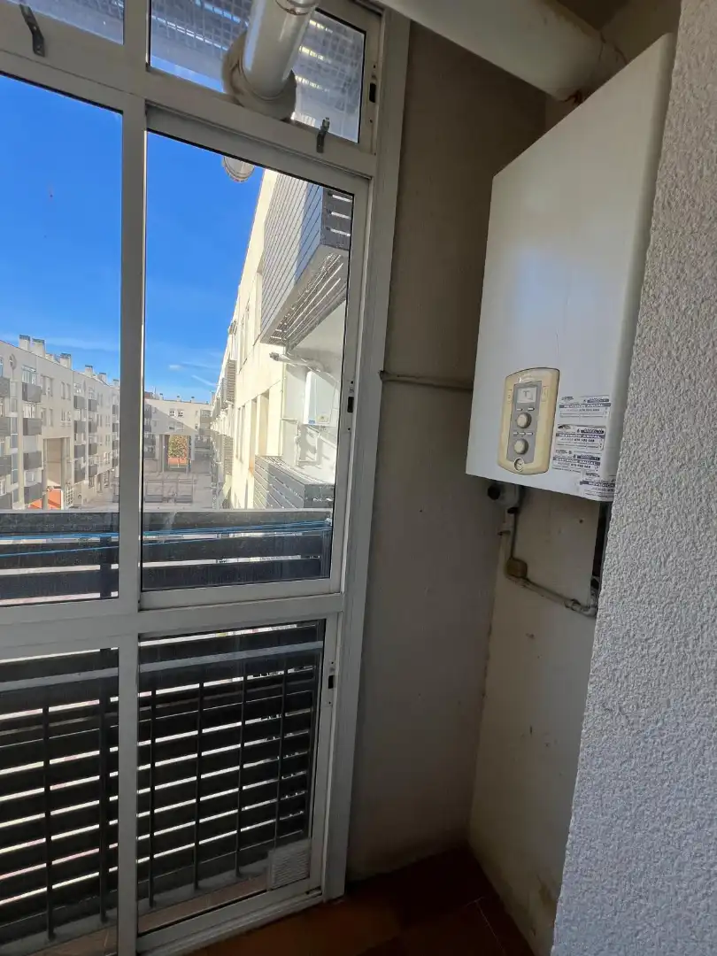Terrasse von Wohnung zur Miete in Zaragoza mit Heizung, Ofen und Waschmaschine