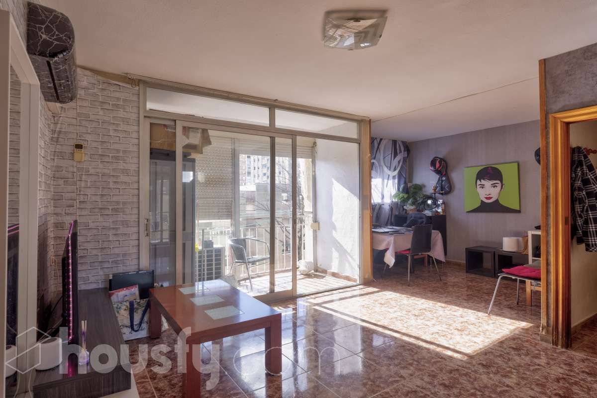 Living room of Flat for sale in  Barcelona Capital  with Air Conditioner, Terrace and Balcony