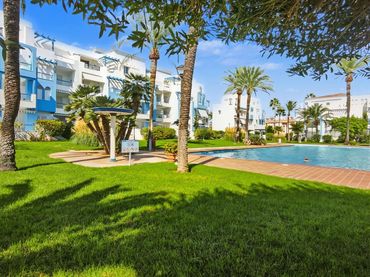 Studio avec piscine à vendre à Las Marinas / Les Marines