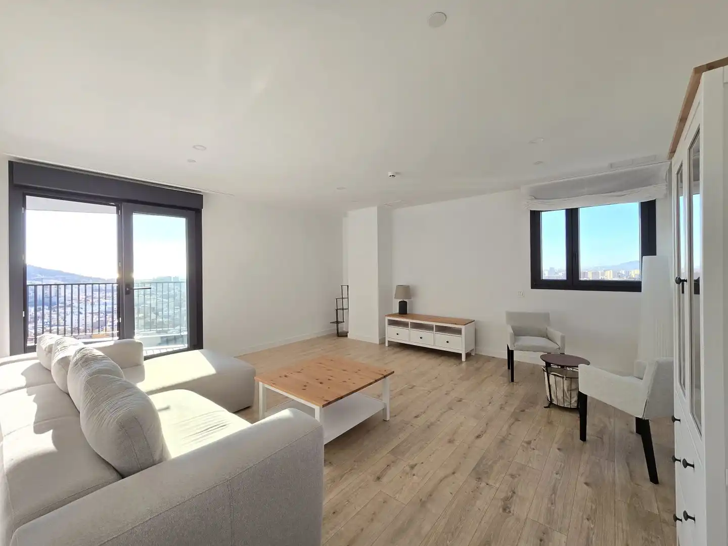 Wohnzimmer von Wohnung zur Miete in Málaga mit Klimaanlage, Heizung und Terrasse
