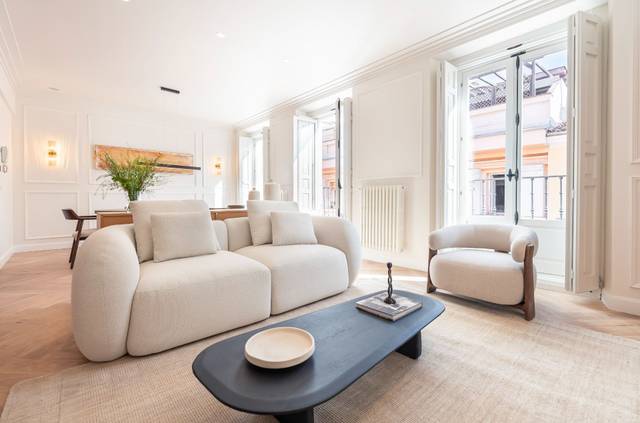 Piso en Venta en Cortes - Huertas