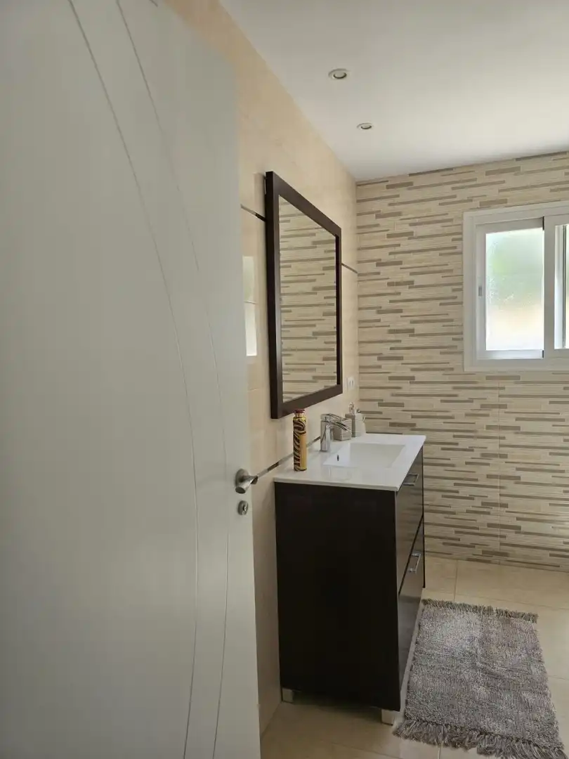 Badezimmer von Haus oder Chalet zur Miete in Mijas mit Klimaanlage, Heizung und Privatgarten