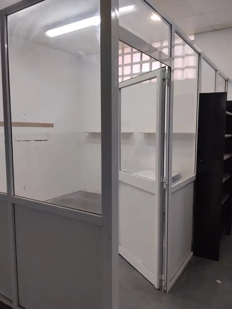 Commercial properties for rent in Manresa