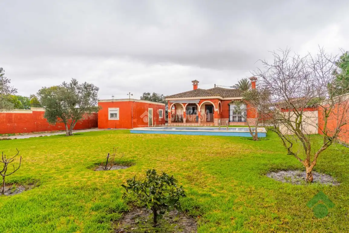 Garden of Country homes for sale in Jerez de la Frontera  with Air Conditioner