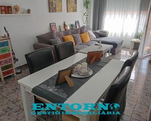 Living room of Flat for sale in Montcada i Reixac  with Air Conditioner, Heating and Private garden