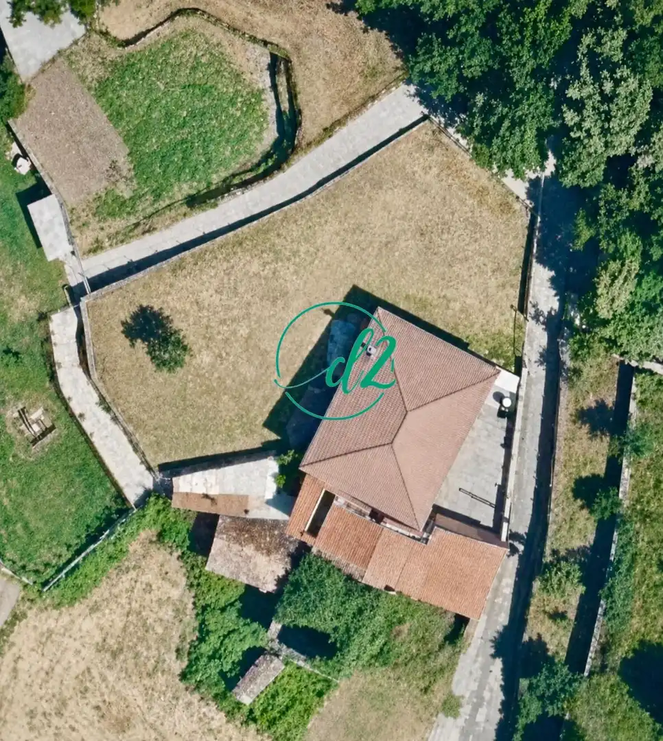 Haus zum Verkauf in Lobeira