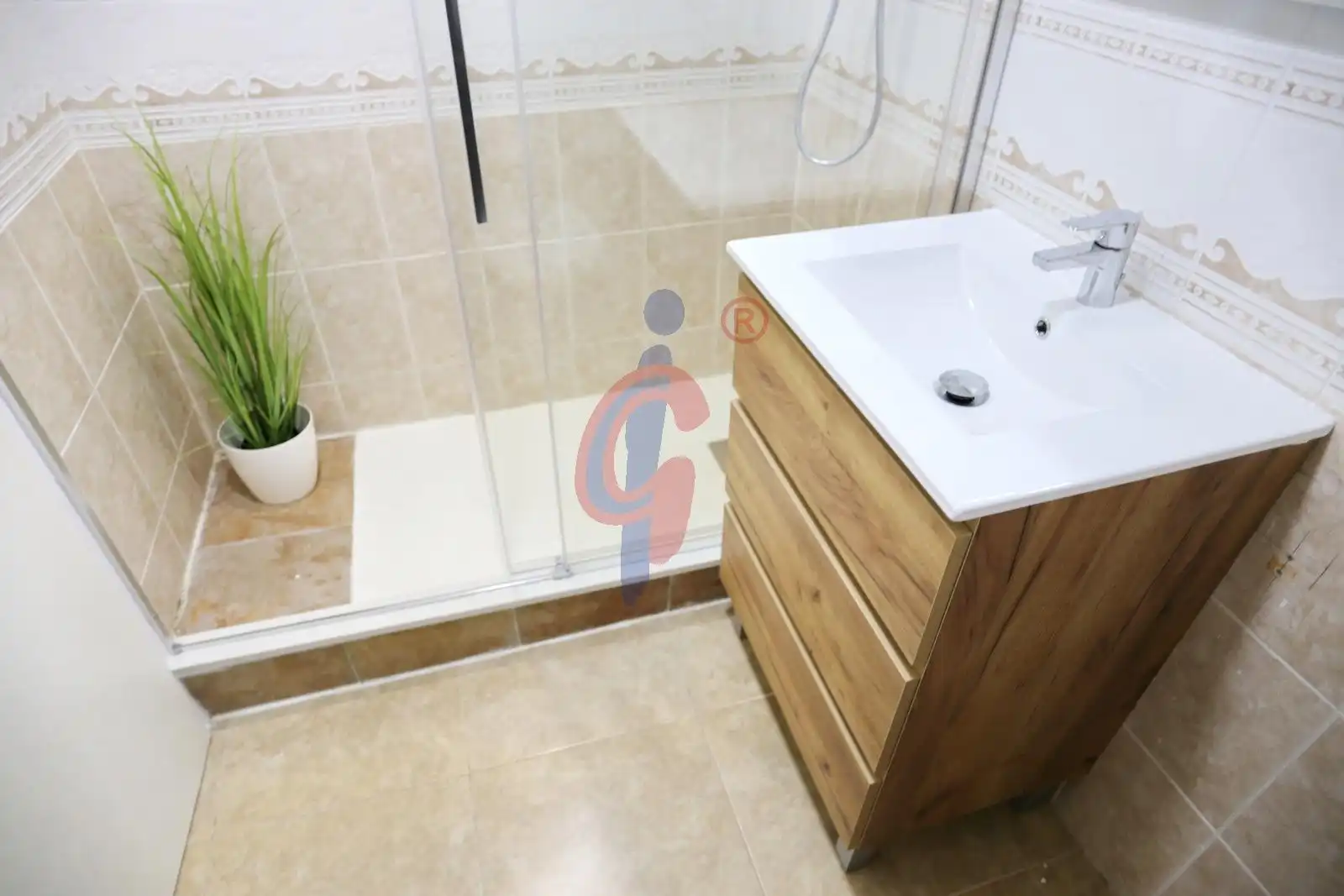 Bathroom of Houses for sale in Torrevieja  with Air Conditioner, Terrace and Furnished