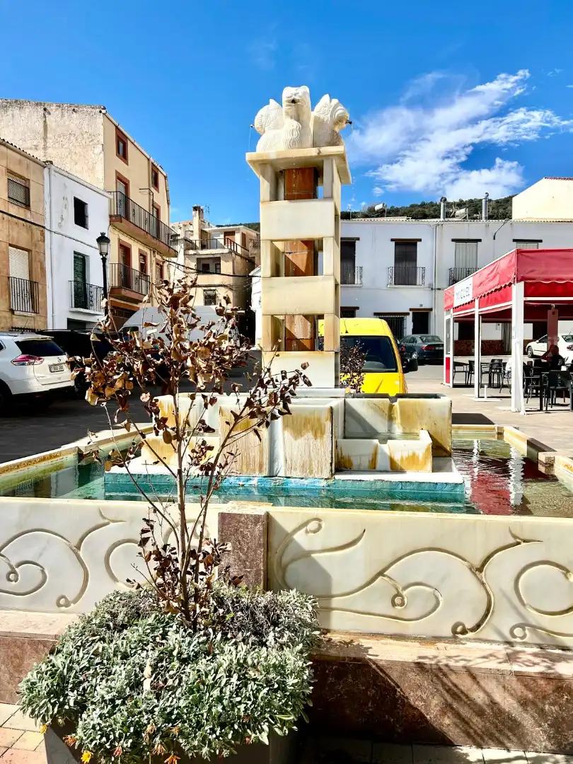 Vista exterior de Casa adosada en venta en Paterna del Río con Calefacción, Terraza y Trastero