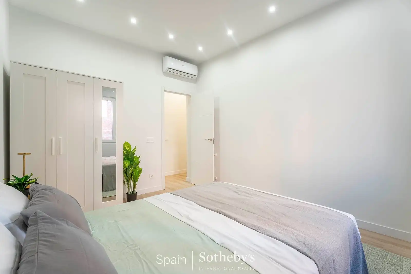 Appartement compact avec ascenseur à vendre à Paseo de la Reina Cristina, imagen 11