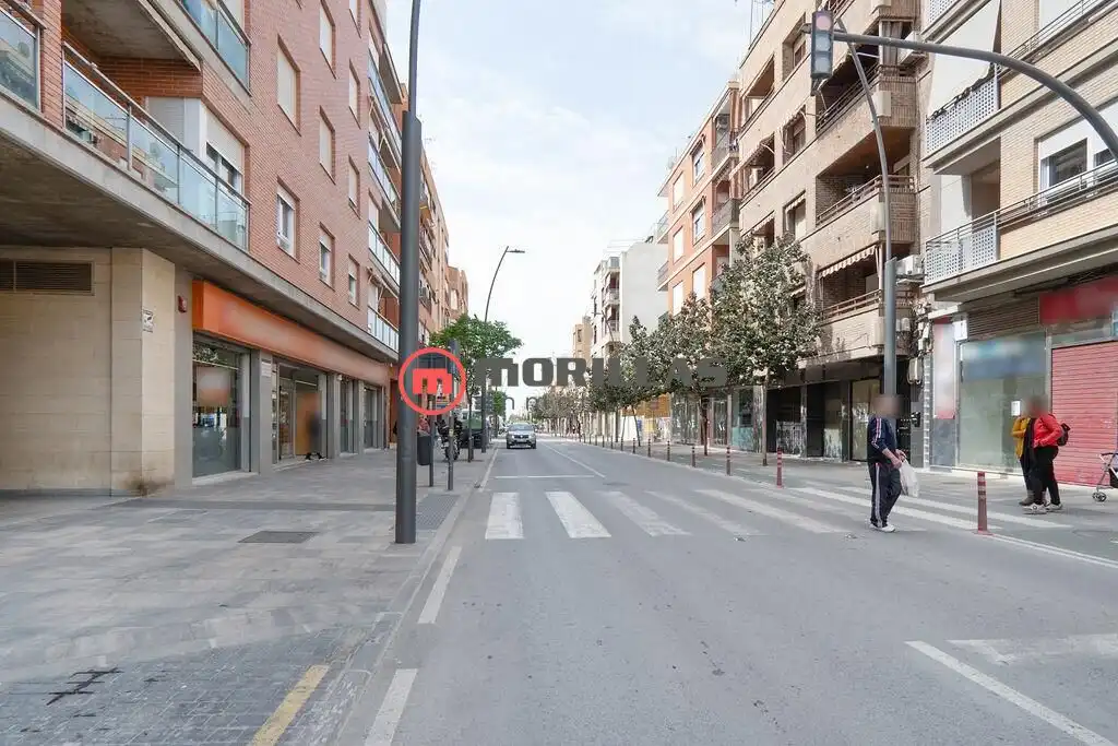Vista exterior de Local en venta en Lorca con Aire acondicionado