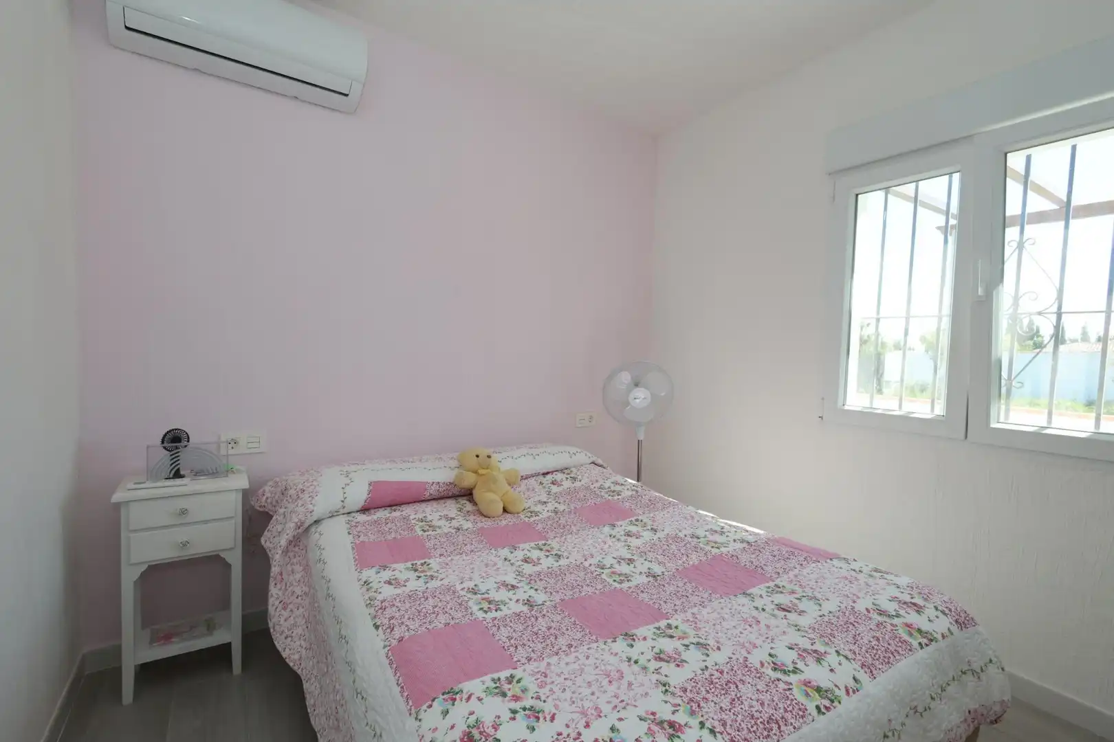 Chalet con piscina en venta en Calle Velazquez 21, imagen 22