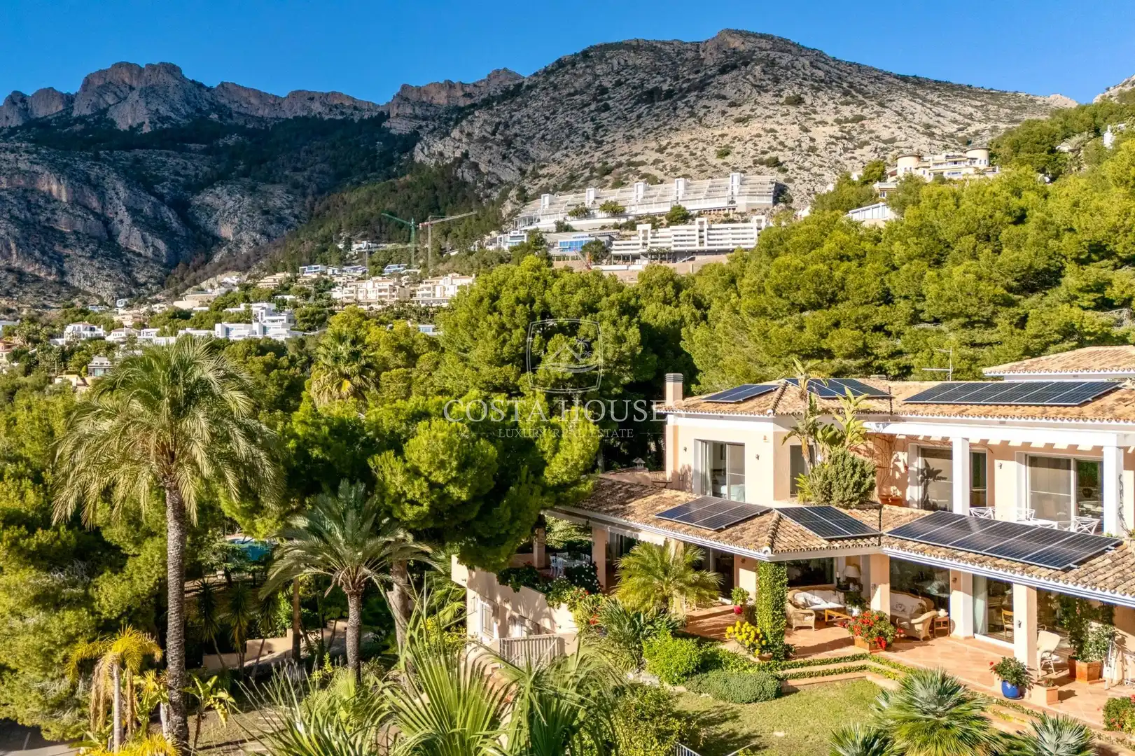 Vista exterior de Casa o chalet en venta en Altea con Aire acondicionado, Jardín privado y Terraza