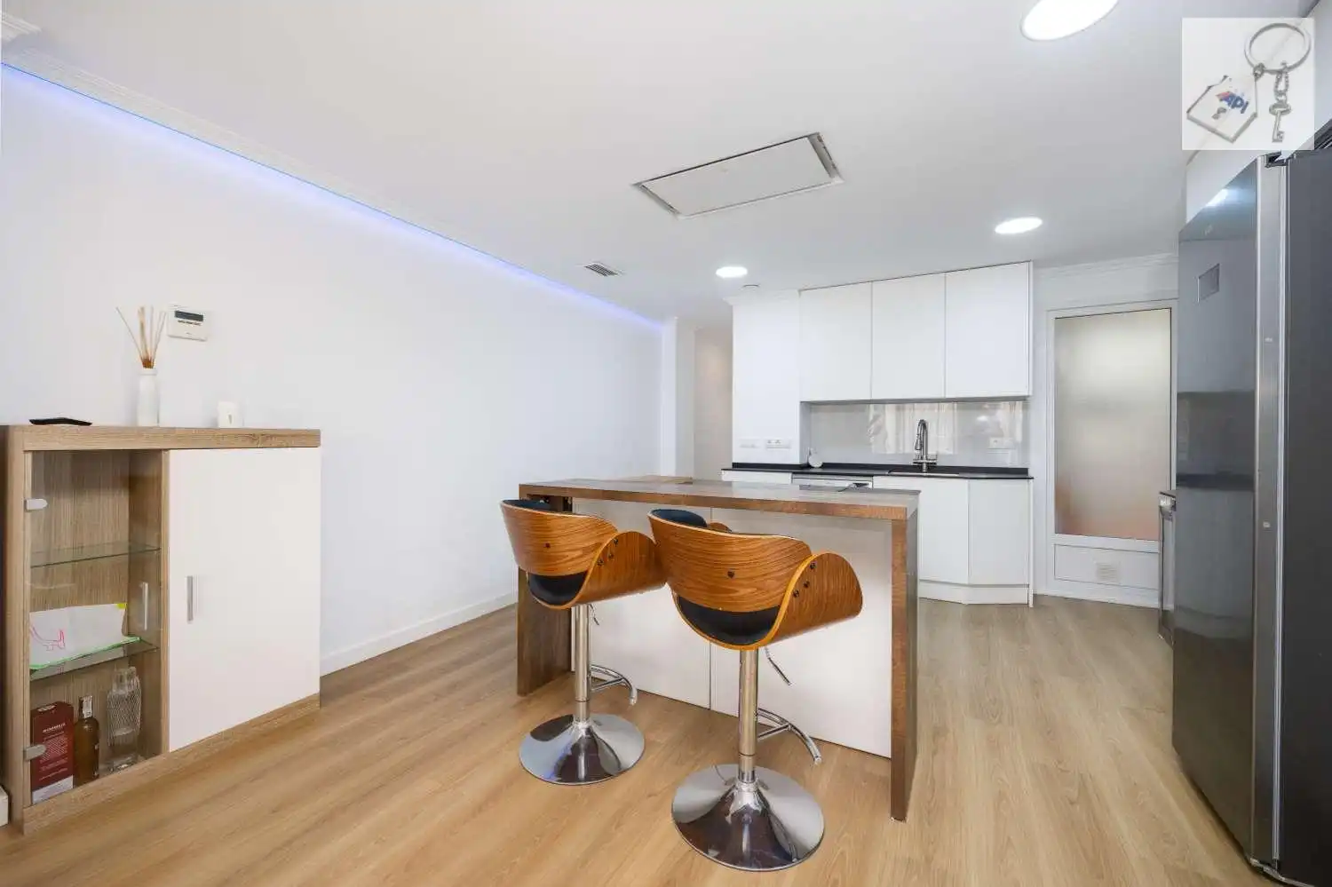 Kitchen of Apartments for sale in Torrevieja  with Air Conditioner, Heating and Parquet flooring