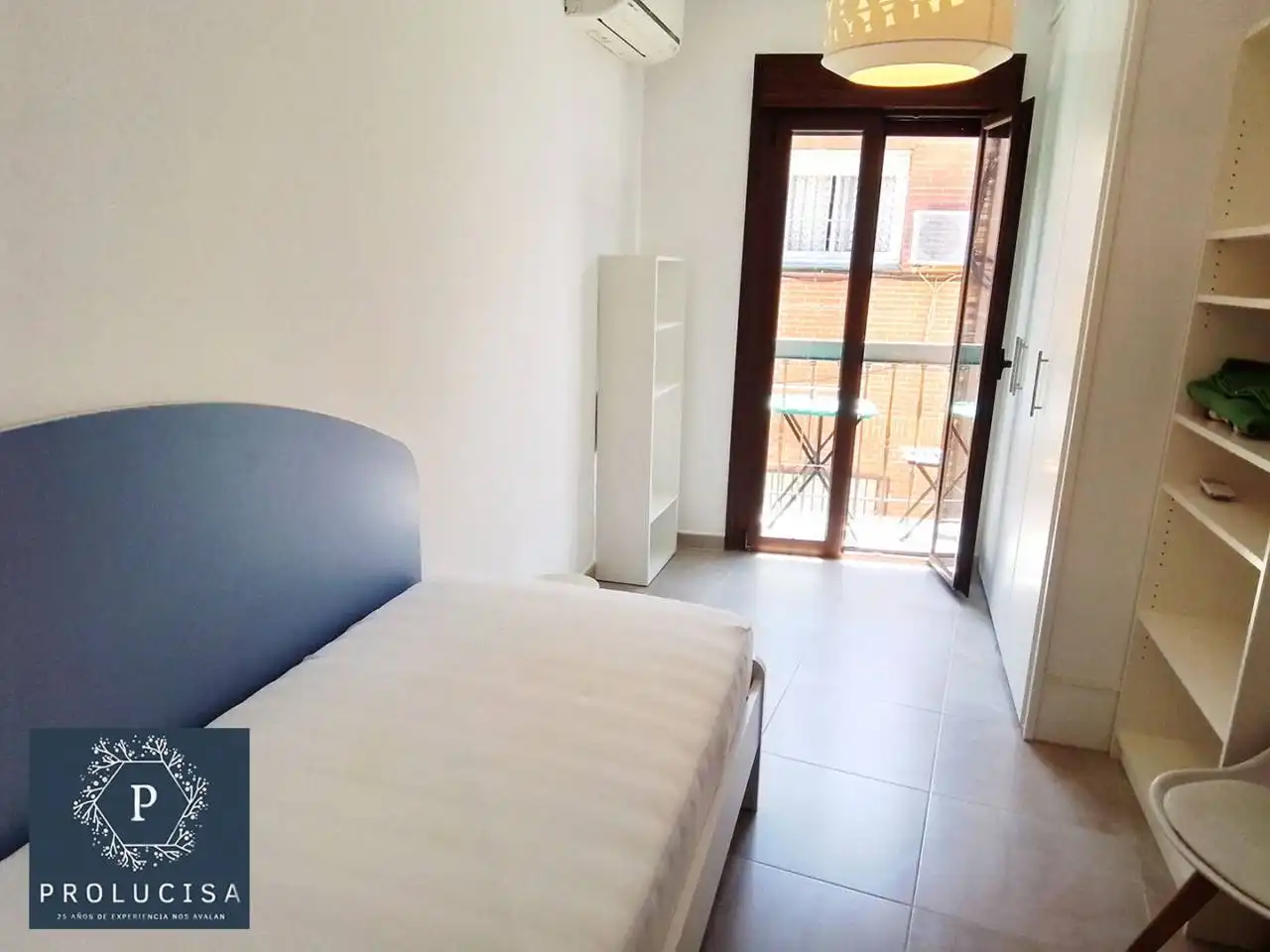 Bedroom of Flat for rent in Moraleja de Enmedio