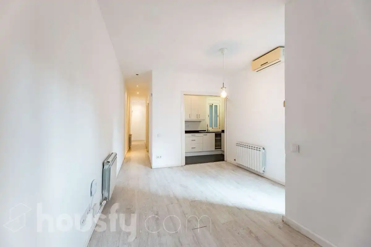 Appartamento con terrazza in vendita a Carrer de Provença ., imagen 4