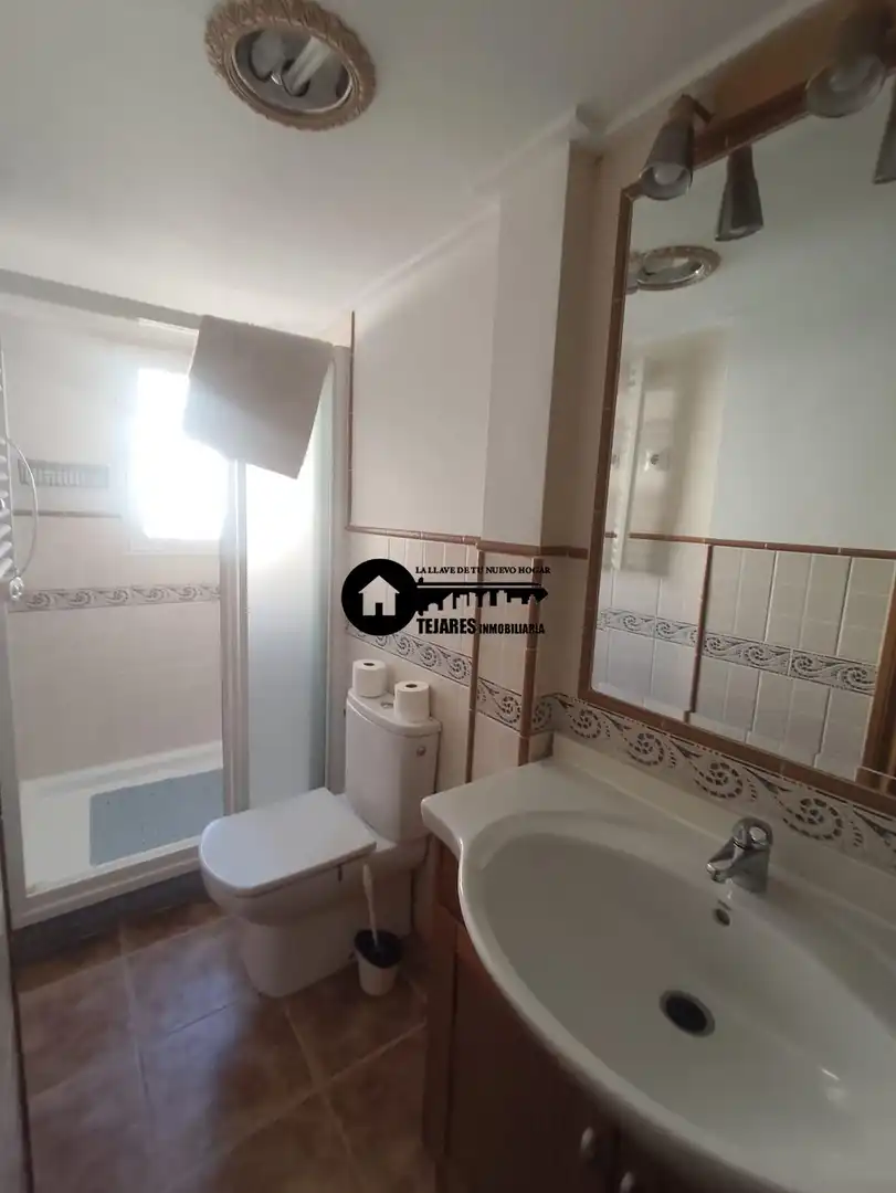Bany de Apartament de lloguer en Hospital