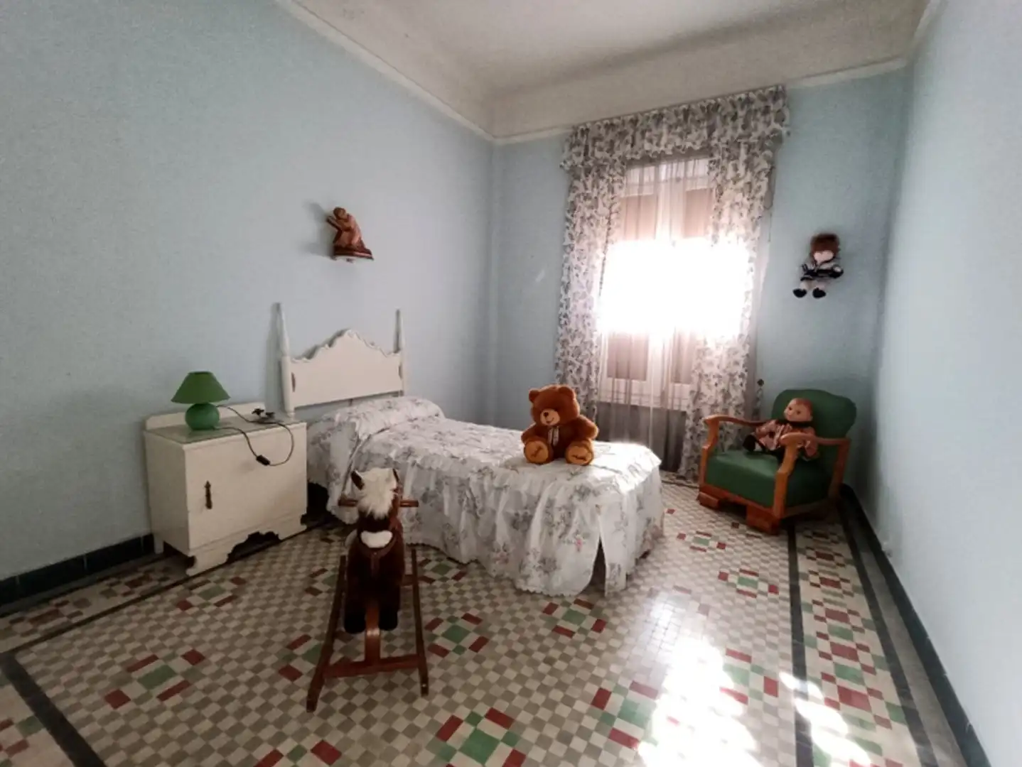 Bedroom of Houses for sale in Hellín  with Balcony
