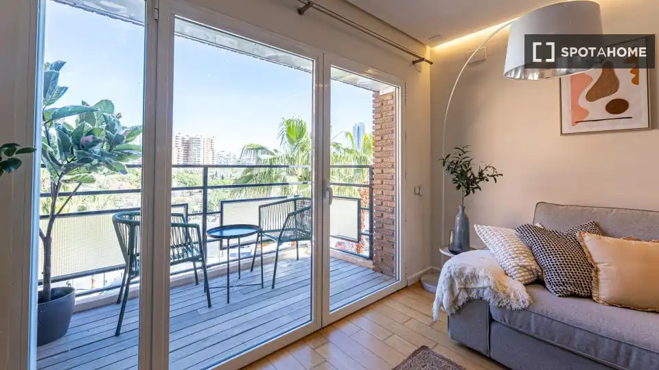 Wohnung mit Terrasse zur Miete in Quatre Carreres, imagen 8