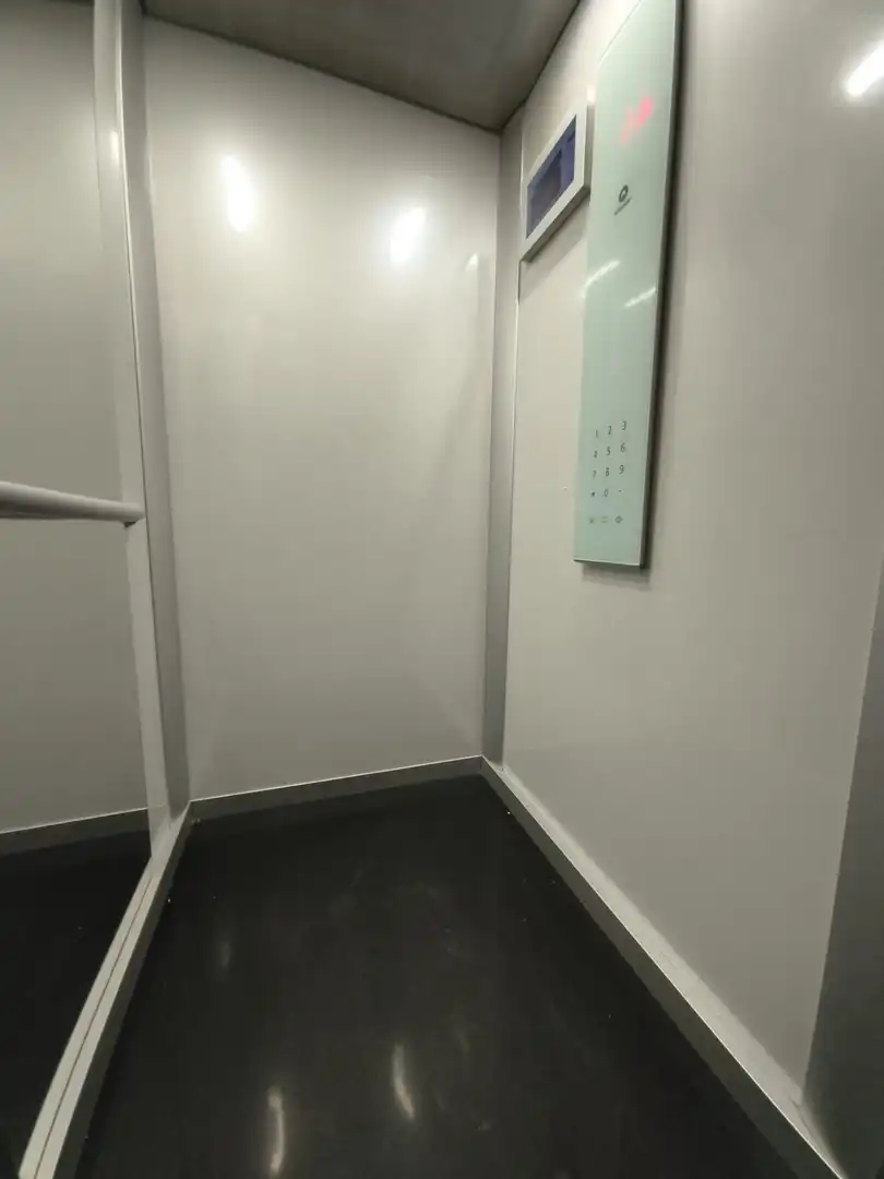 Piso de alquiler en Granada con Terraza y Amueblado