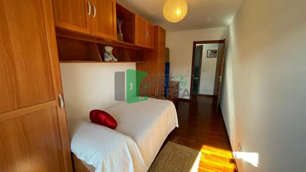 Apartamento con terraza en venta en Barbadás, imagen 18