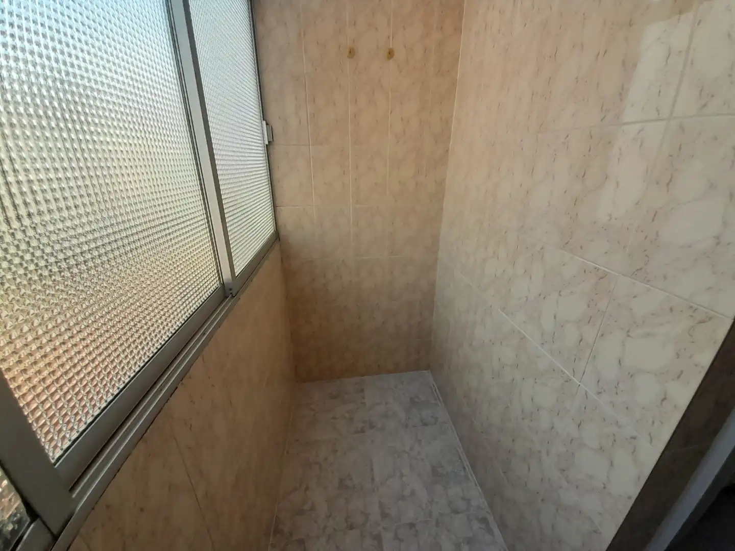 Baño de Piso en venta en Puertollano con Aire acondicionado, Calefacción y Balcón