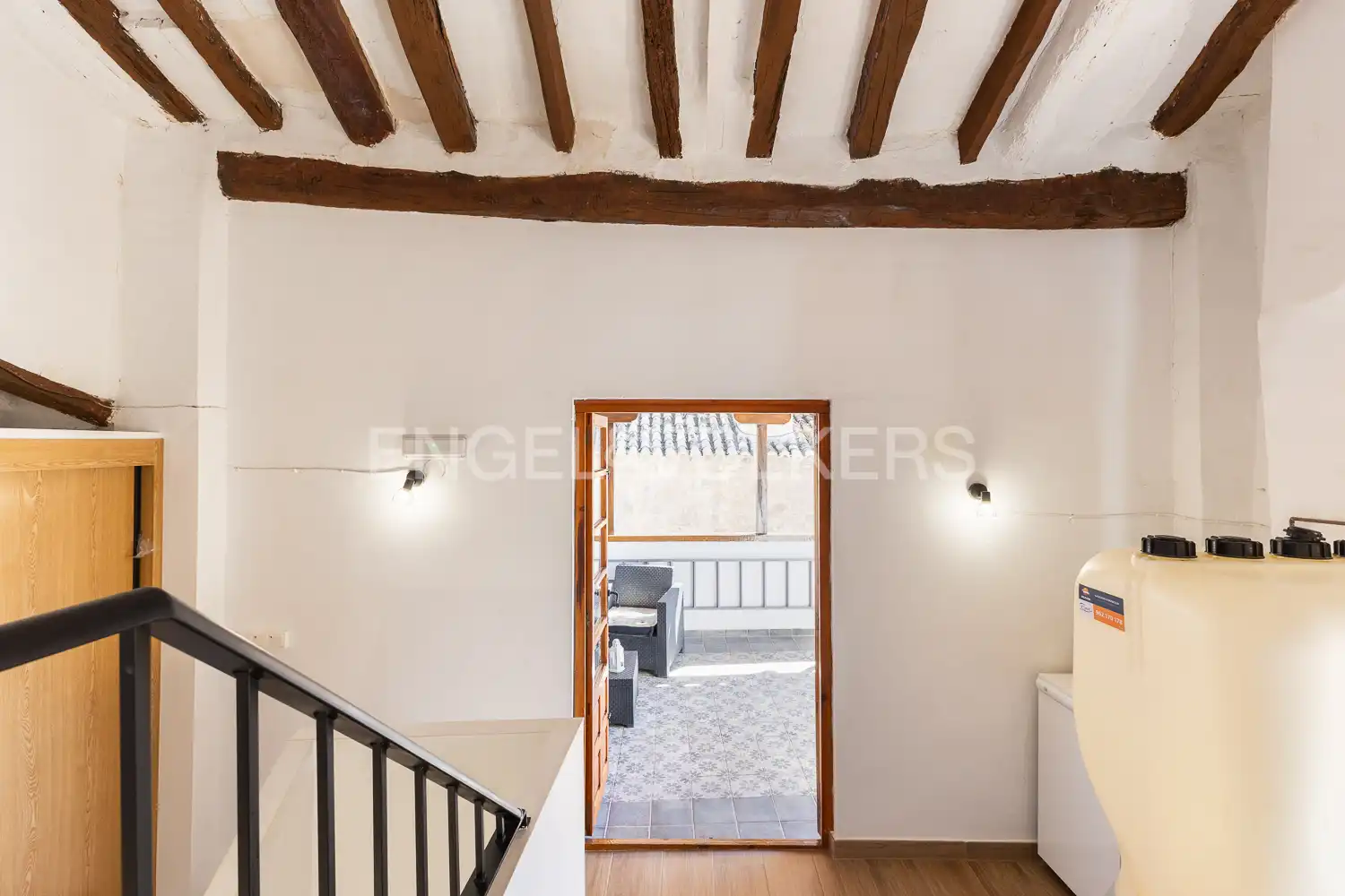 Casa o xalet en venda en Requena amb Calefacció i Balcó