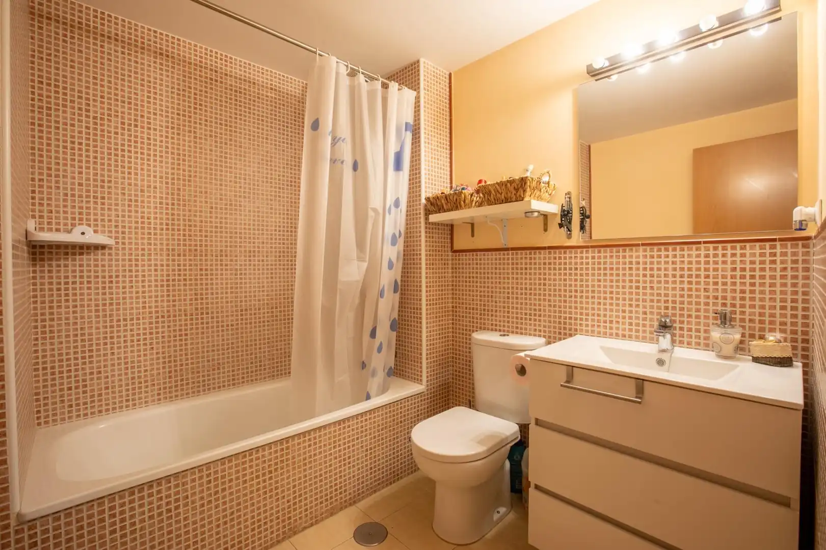 Bany de Apartament en venda en Cártama amb Aire condicionat, Parquet i Traster