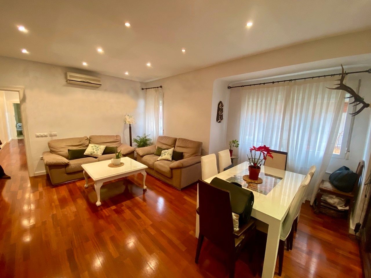 Living room of Flat for sale in Ciudad Real Capital  with Air Conditioner, Heating and Private garden