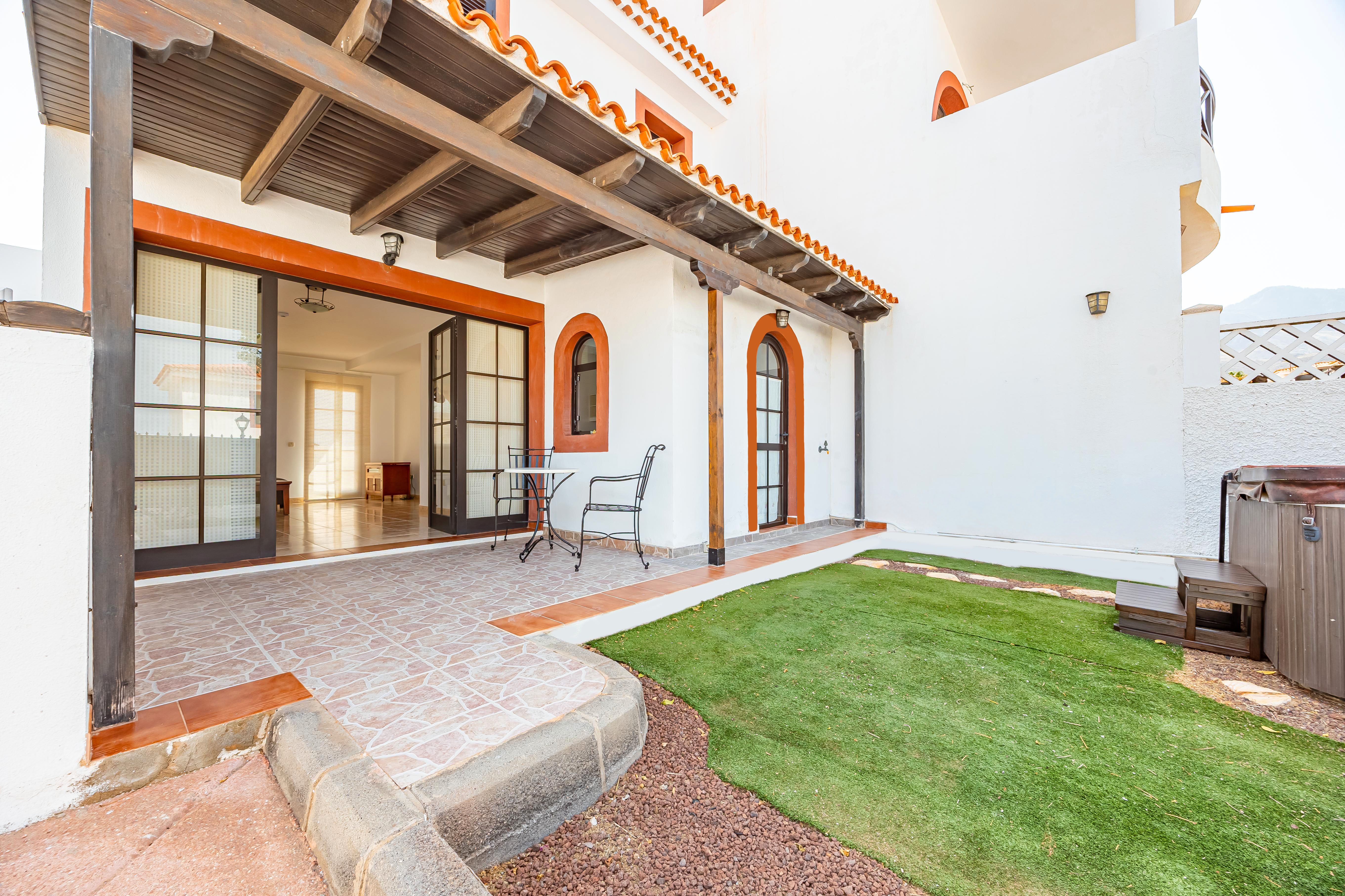 Jardí de Casa o xalet en venda en Agaete amb Terrassa i Traster