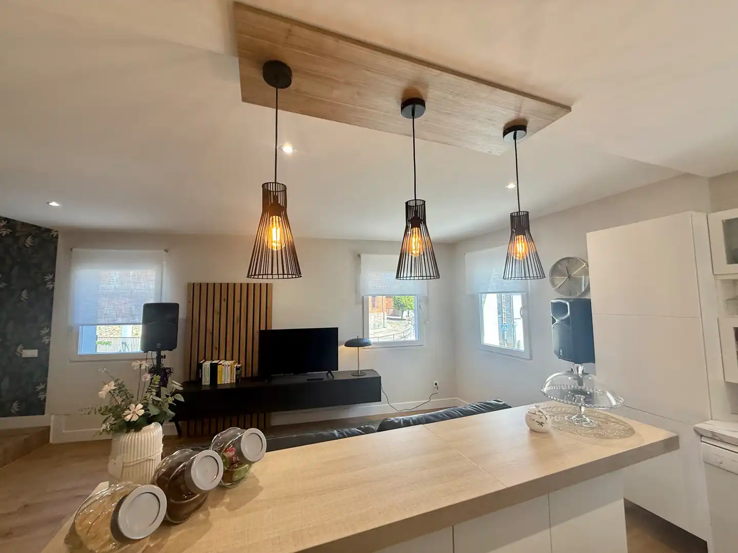 Küche von Einfamilien-Reihenhaus zum Verkauf in Las Ventas de Retamosa mit Klimaanlage, Heizung und Terrasse