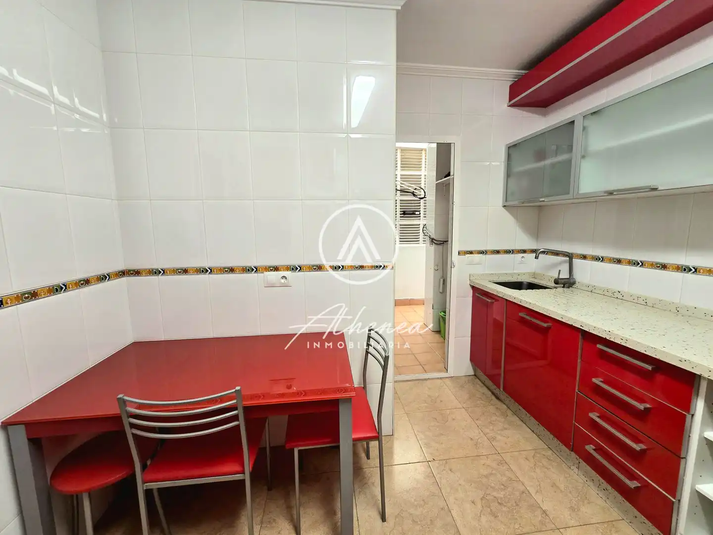 Cocina de Piso en venta en Roquetas de Mar con Amueblado, Horno y Microondas