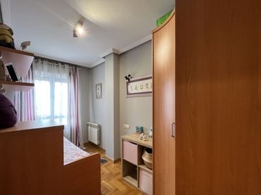 Pis amb ascensor en venda a Aldeboran