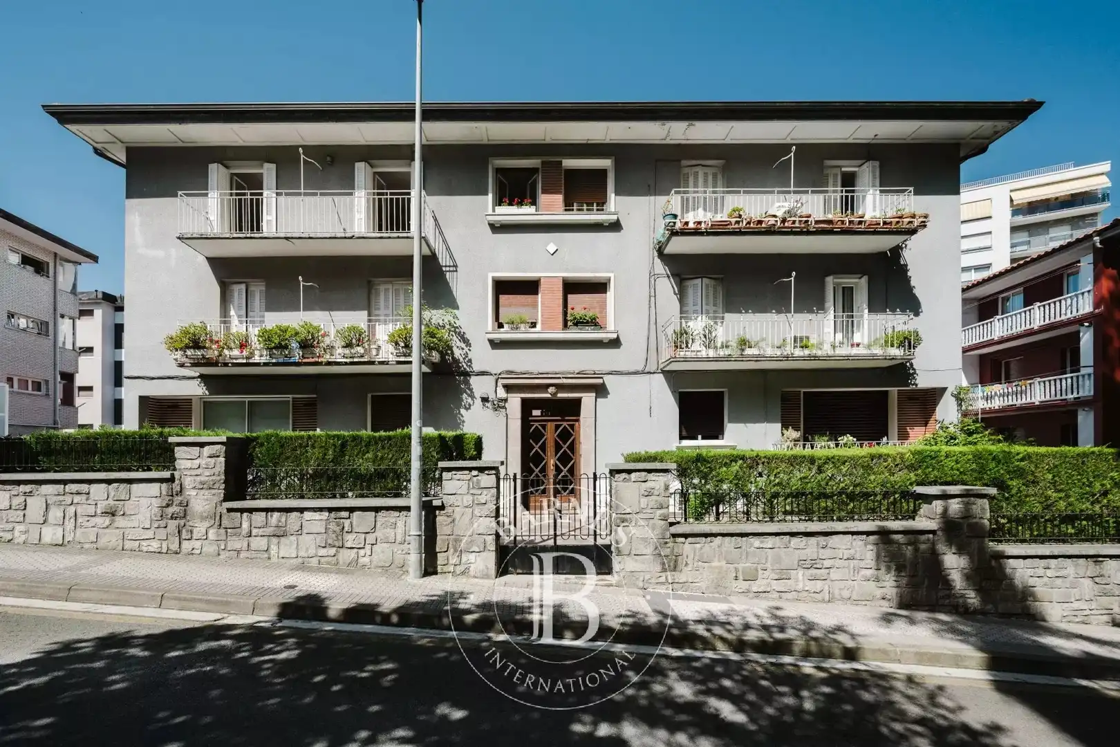 Vista exterior de Dúplex en venta en Donostia - San Sebastián  con Calefacción y Balcón