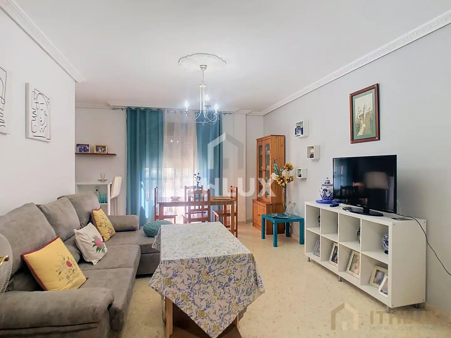 Living room of Flat for sale in Olivenza  with Air Conditioner and Balcony