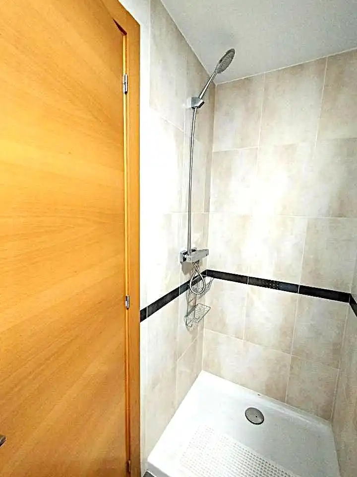 Baño de Casa o chalet en venta en Oliva con Aire acondicionado, Jardín privado y Terraza