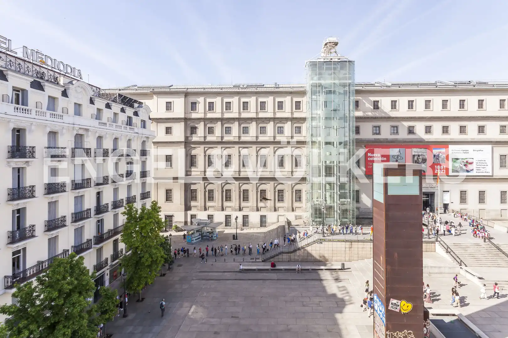 Außenansicht von Wohnung zur Miete in Madrid mit Heizung, Parkett und Möbliert