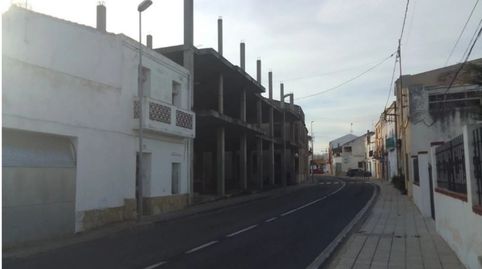 Ulldecona, (Tarragona). Obra parada en Avda. Catalunya., imagen 3