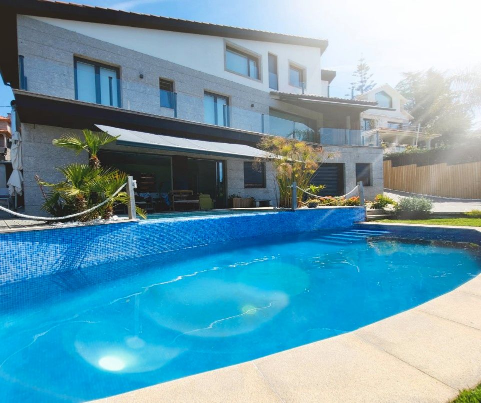 House or chalet for sale in Coruxo - Oia - Saiáns